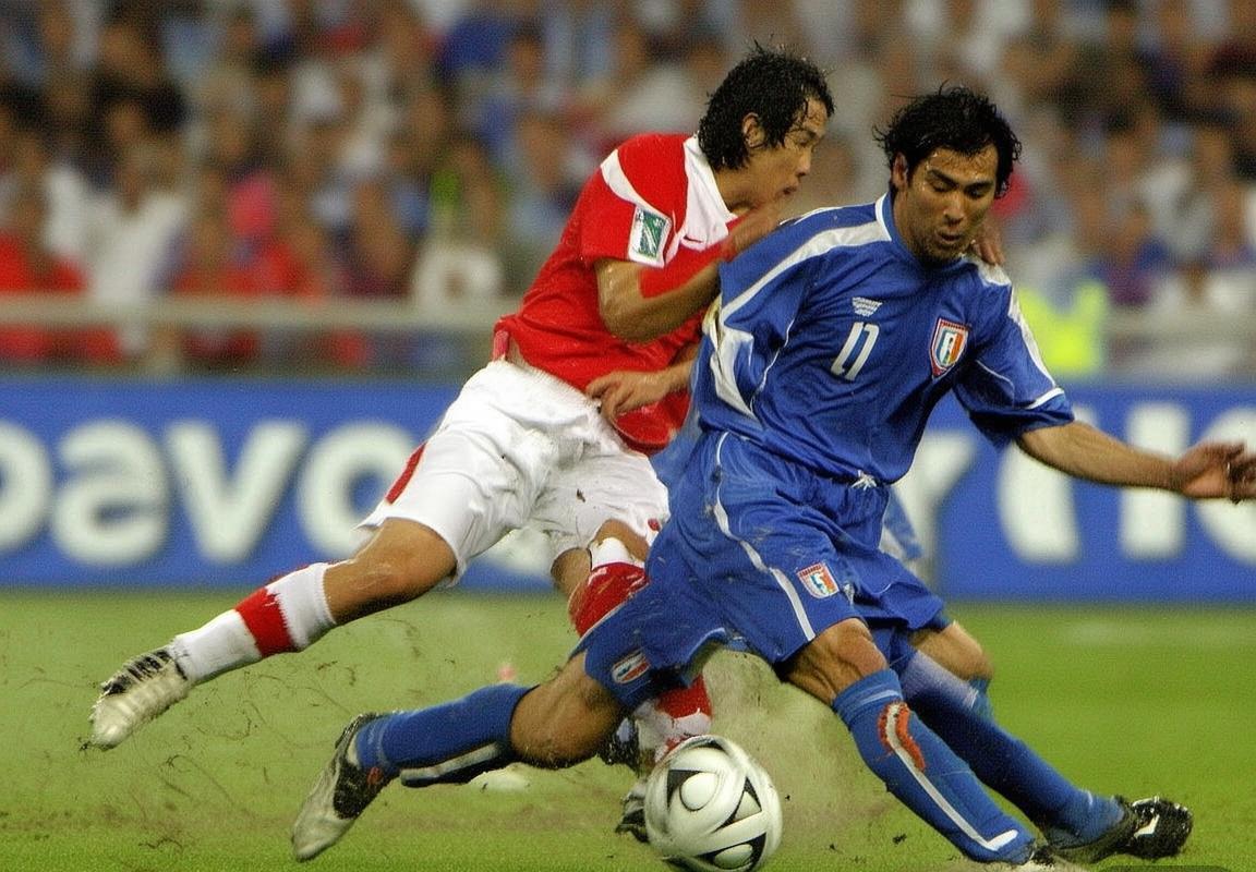 2002世界杯韩意战：逆转奇迹与足球精神传承